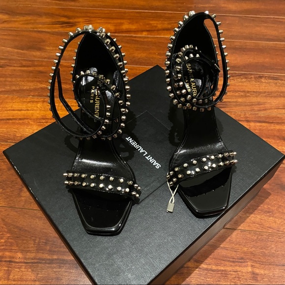 Rare Saint Laurent 105 Studded patent sandal/strap - Picture 3 of 5